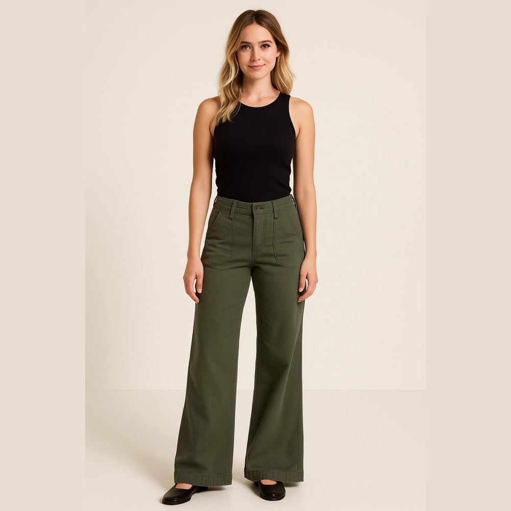 Mossimo Supply Co. Olive Green Pants Size 5 Unique Pockets Wide Leg Vintage NEW